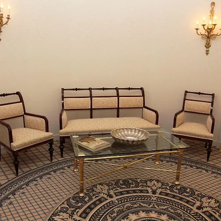 Grand Continental Hotel 5*