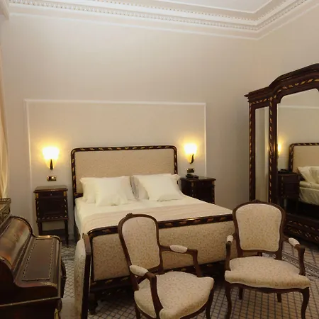 Grand Continental Hotel