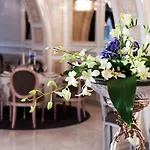 Grand Continental Hotel