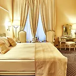 Hotel Grand Continental