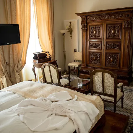 Hotell Grand Continental 5*