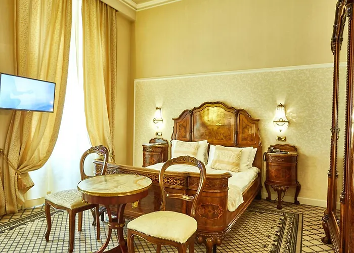 Grand Continental Готель