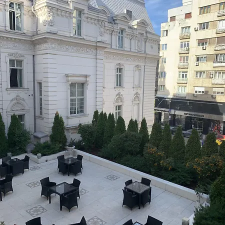 Grand Continental מלון 5*