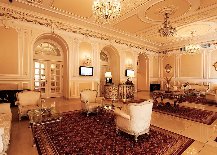 Grand Continental מלון